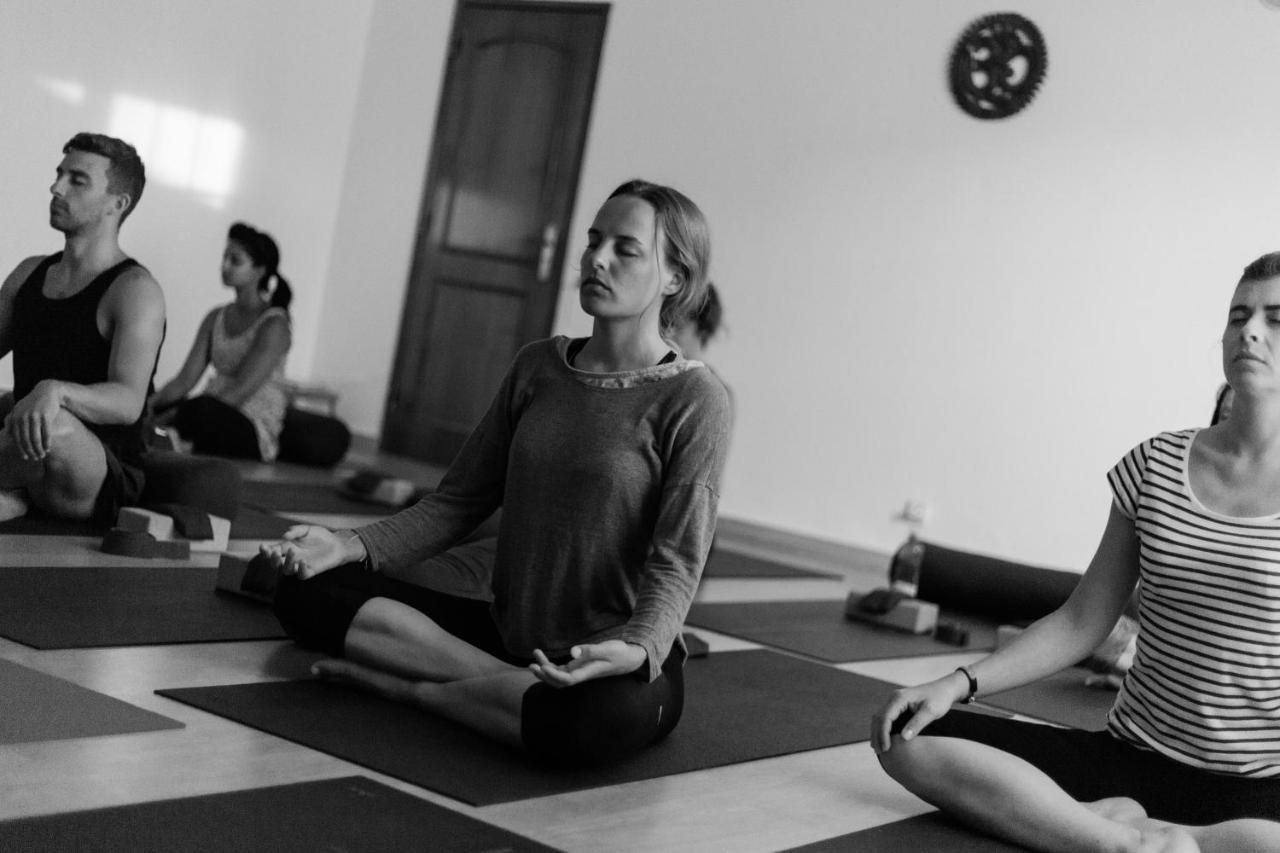 Surf Yoga Ericeira Guest House Екстериор снимка