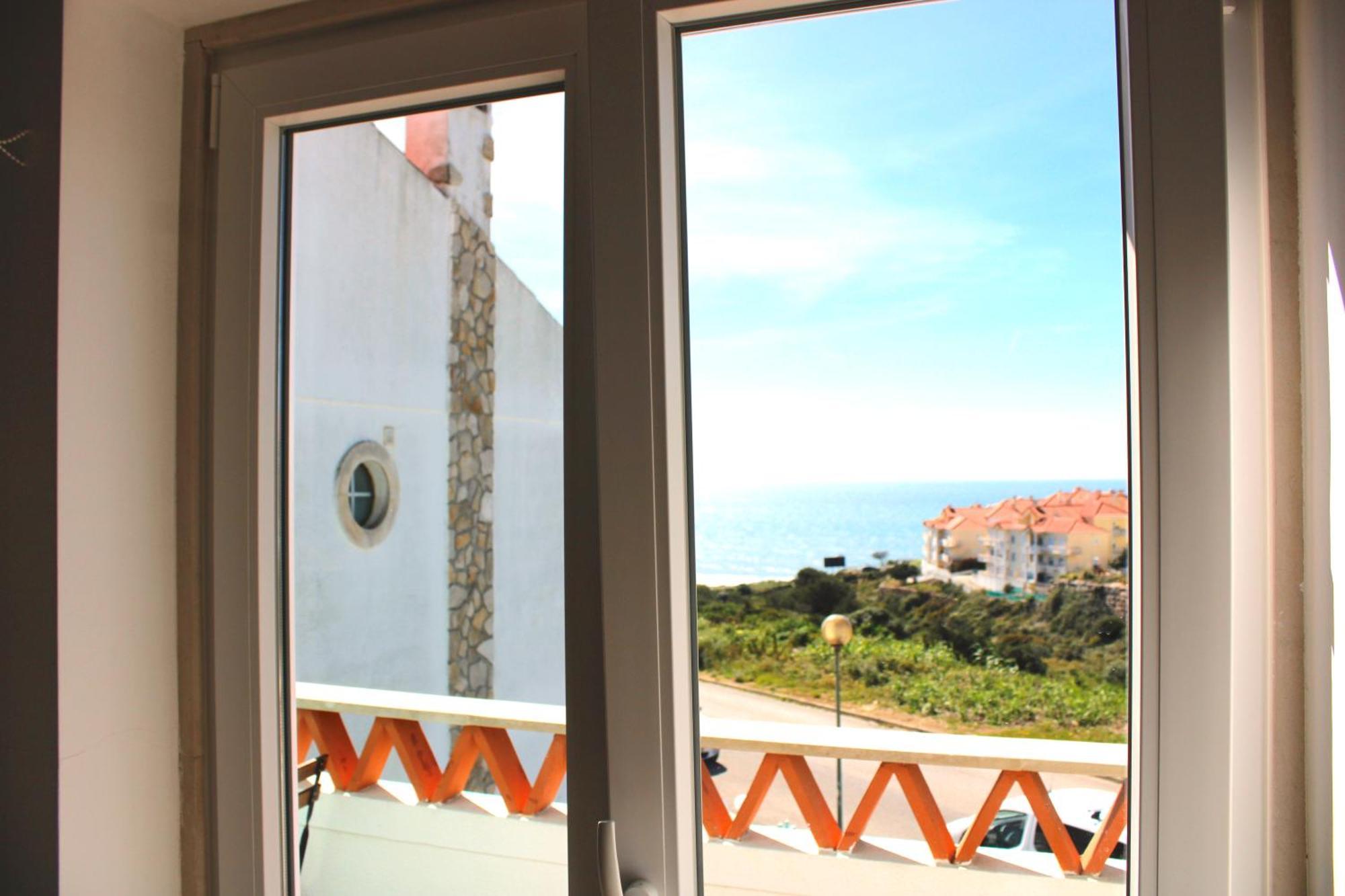 Surf Yoga Ericeira Guest House Екстериор снимка